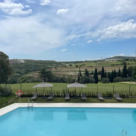 Royal Penthouse Sunny Golf Appartement