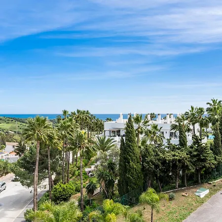 Royal Penthouse Sunny Golf Apartment Estepona